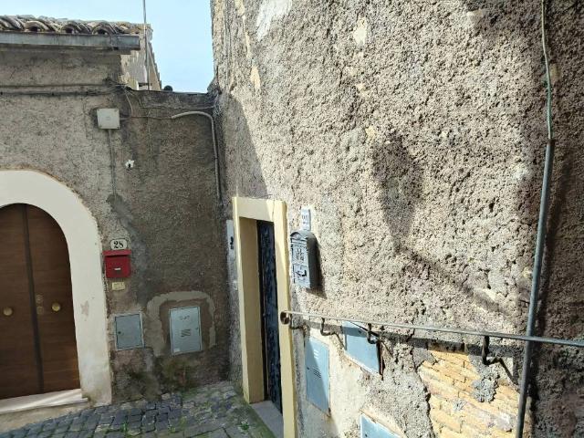 Appartamento in vendita a Torrita Tiberina RM