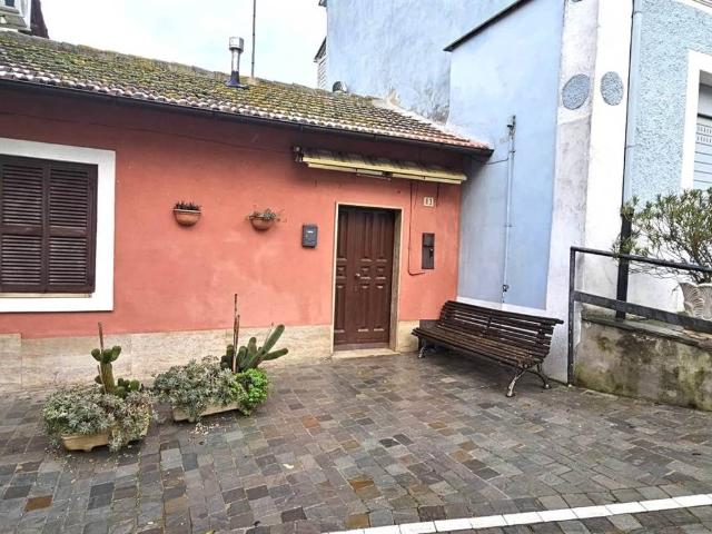 Appartamento in vendita a Torrita Tiberina RM