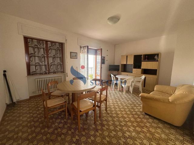 Appartamento in vendita a Tortoreto, Zona Mare 110m² Tortoreto Lido