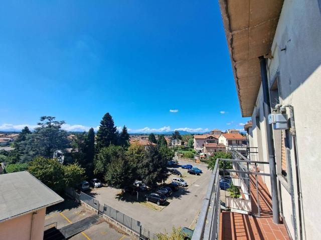 Appartamento in vendita a Tradate VA