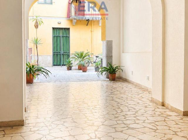 Appartamento in vendita a Trapani, Centro storico