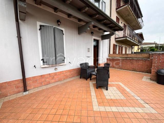 Casa indipendente in vendita a Travagliato via Santa Maria dei Campi