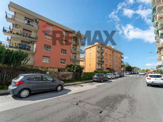 Appartamento in vendita a Tremestieri Etneo CT