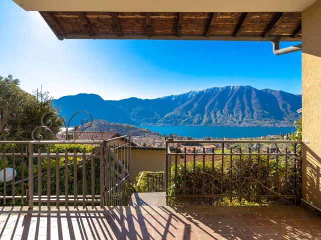 Appartamento in vendita a Tremezzina CO