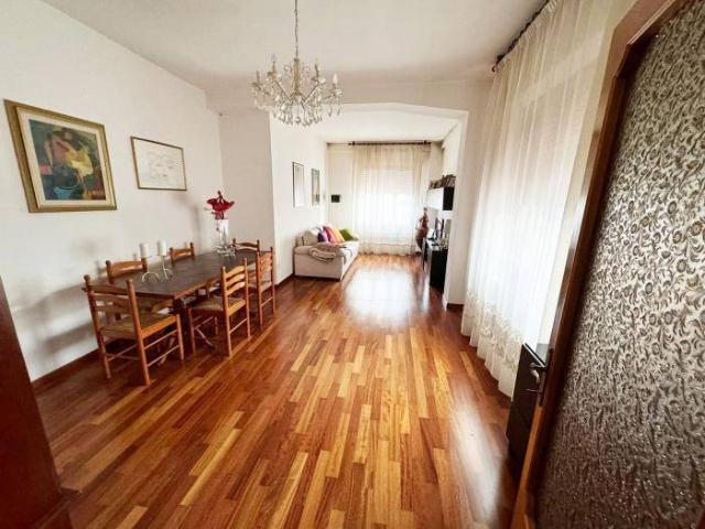 Appartamento in vendita a Trecastelli AN