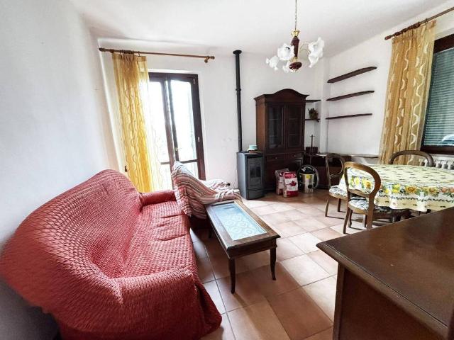 Appartamento in vendita a Trecastelli AN