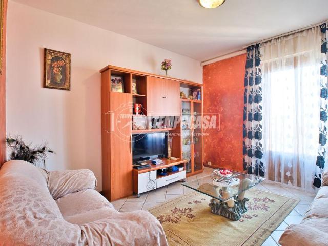 Appartamento in vendita a Trecate