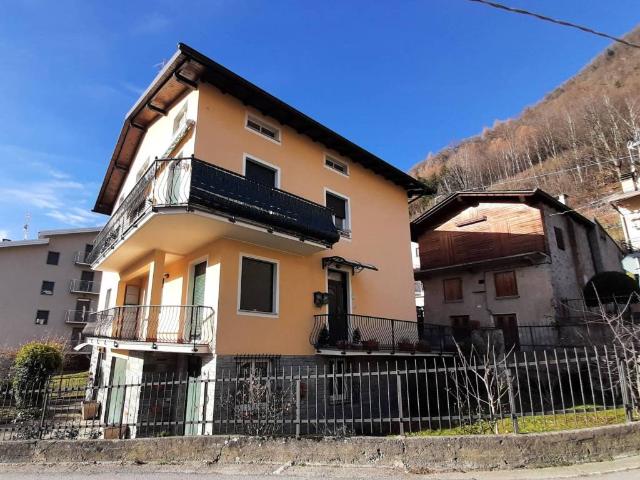 Appartamento in vendita a Tresivio SO