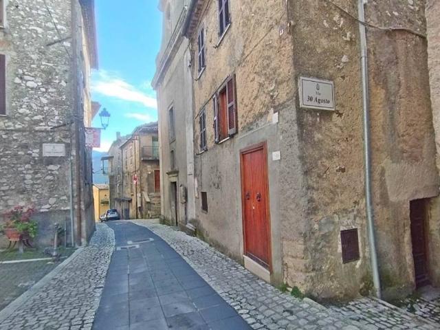 Appartamento in vendita a Trevi nel Lazio FR