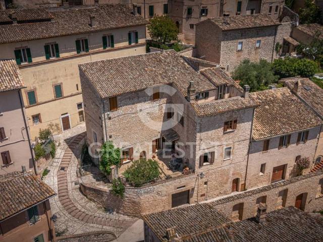 Appartamento in vendita a Trevi PG