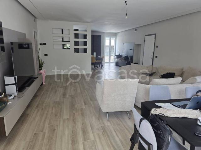 Appartamento in vendita a Treviglio via dei Mille