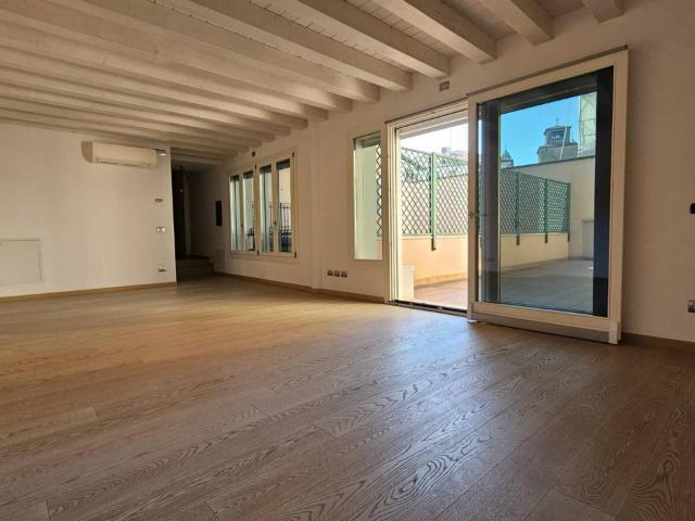 Appartamento in vendita a Treviso