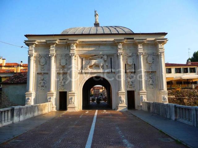 Appartamento in vendita a Treviso via Montello, 10, Viale Luzzatti