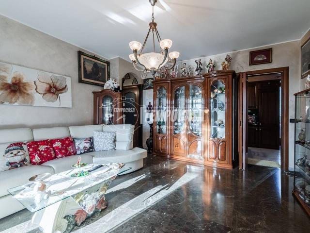 Appartamento in vendita a Trezzano Sul Naviglio