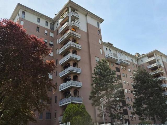 Appartamento in vendita a Trezzano sul Naviglio MI