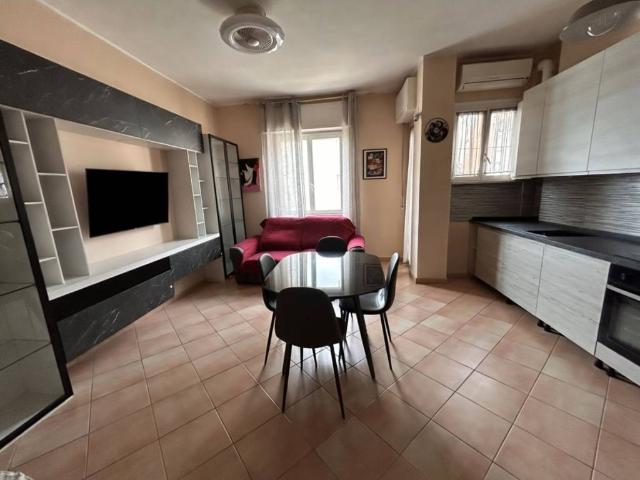 Appartamento in vendita a Trezzano sul Naviglio MI