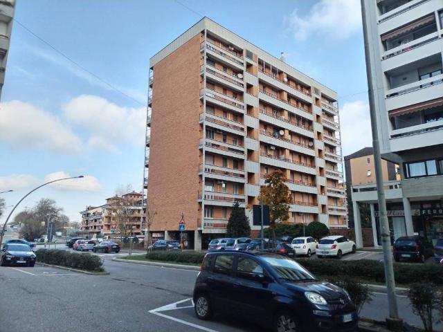 Appartamento in vendita a Trezzano sul Naviglio MI