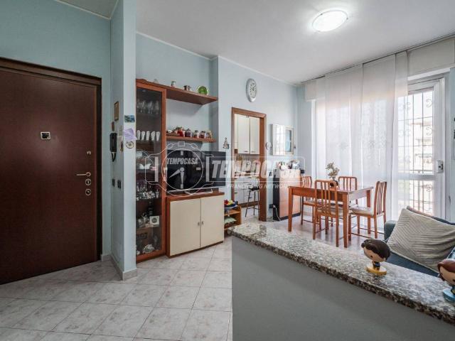 Appartamento in vendita a Trezzano sul Naviglio MI