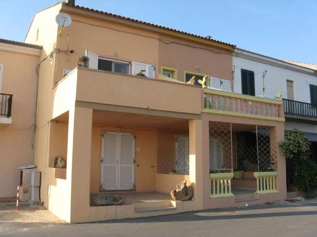 Appartamento in vendita a Trinità d'Agultu e Vignola SS