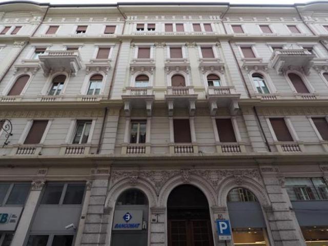 APPARTAMENTO in VENDITA a TRIESTE di 3 vani