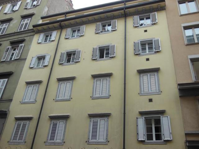 APPARTAMENTO in VENDITA a TRIESTE di 2 vani