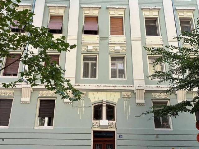 Appartamento in vendita a Trieste TS