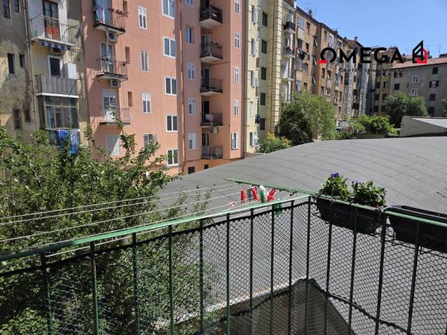 Appartamento in vendita a Trieste TS