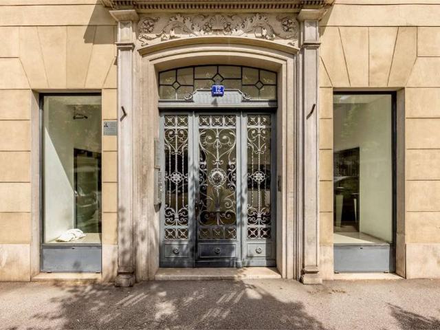 Appartamento in vendita a Trieste TS
