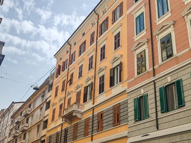 Appartamento in vendita a Trieste TS