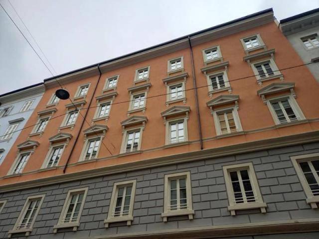 Appartamento in vendita a Trieste TS