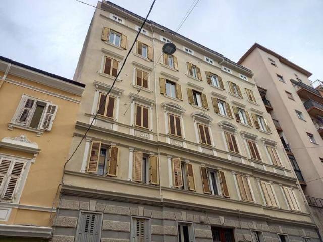 Appartamento in vendita a Trieste TS