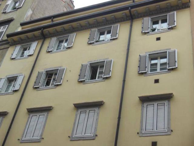 Appartamento in vendita a Trieste TS