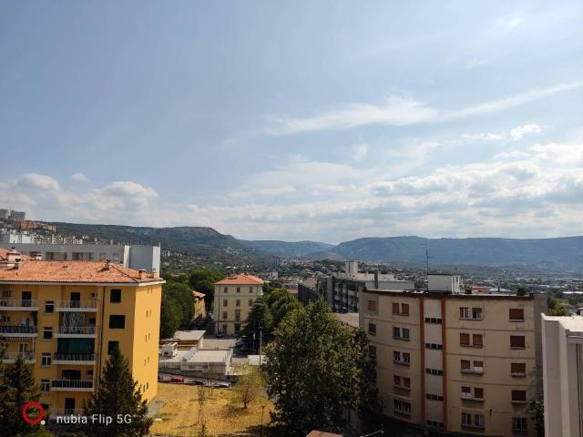 Appartamento in vendita a Trieste TS