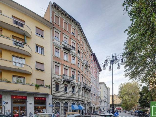 Appartamento in vendita a Trieste TS