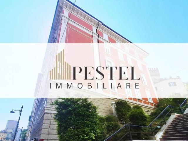 Appartamento in vendita a Trieste TS