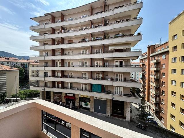 Appartamento in vendita a Trieste TS