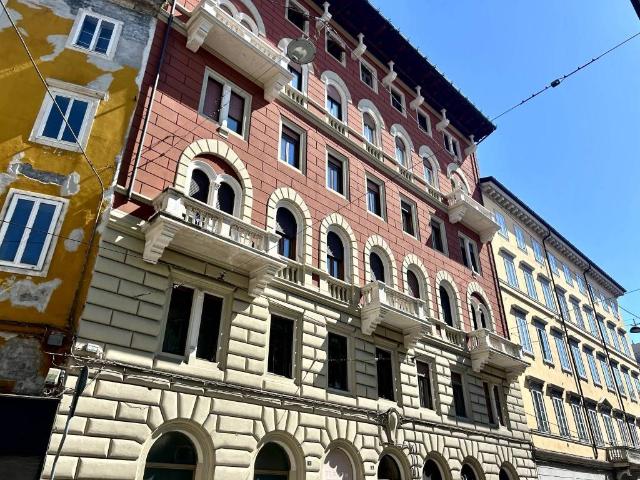 Appartamento in vendita a Trieste TS
