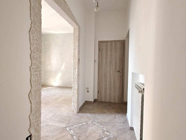 Appartamento in vendita a Trieste TS