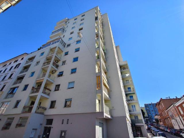 Appartamento in vendita a Trieste TS