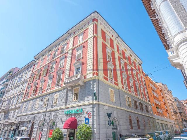 Appartamento in vendita a Trieste TS