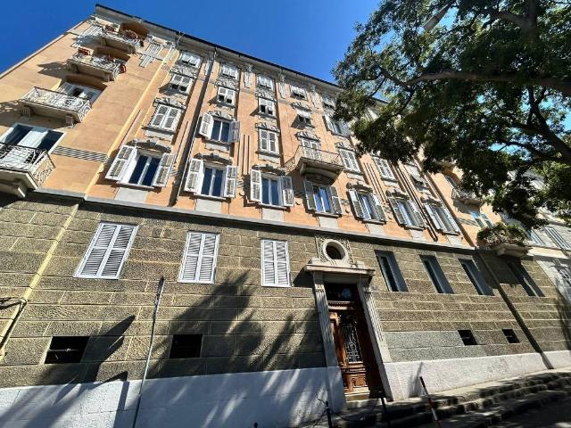 Appartamento in vendita a Trieste TS