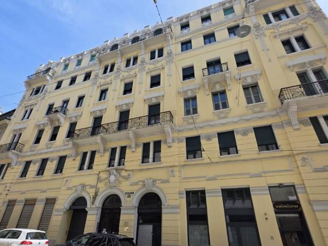 Appartamento in vendita a Trieste TS