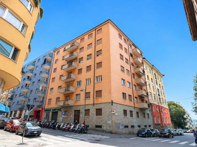 Appartamento in vendita a Trieste TS