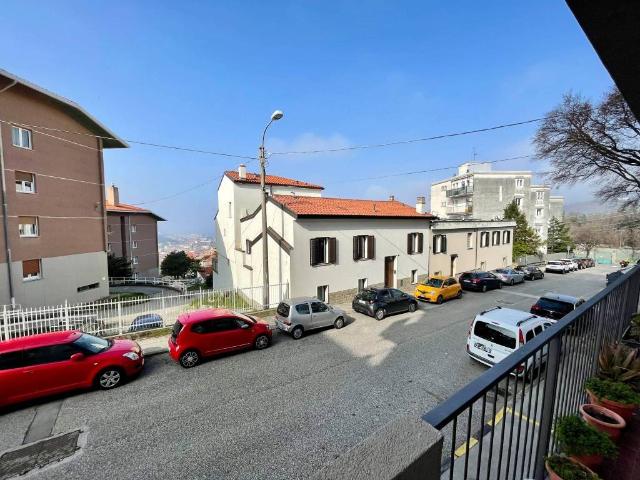 Appartamento in vendita a Trieste TS