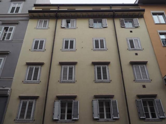 Appartamento in vendita a Trieste TS