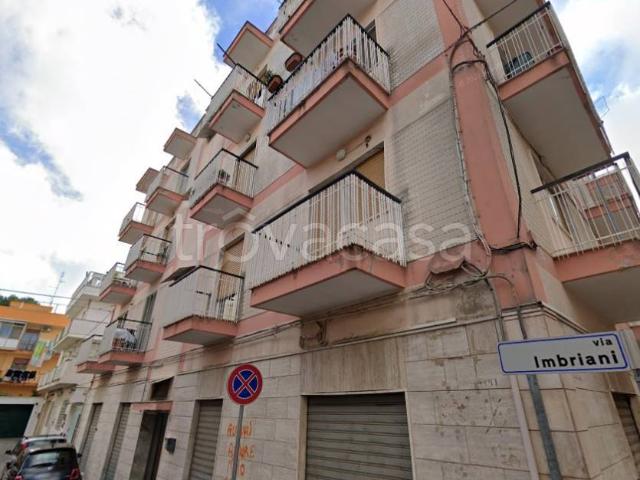 Appartamento in vendita a Triggiano via Imbriani, 9