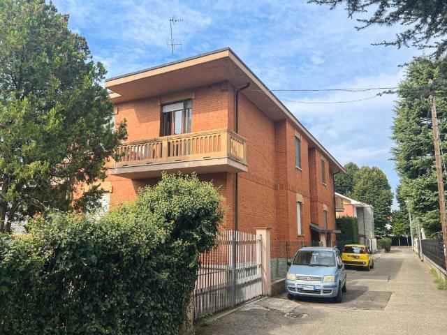 Appartamento in vendita a Trofarello TO