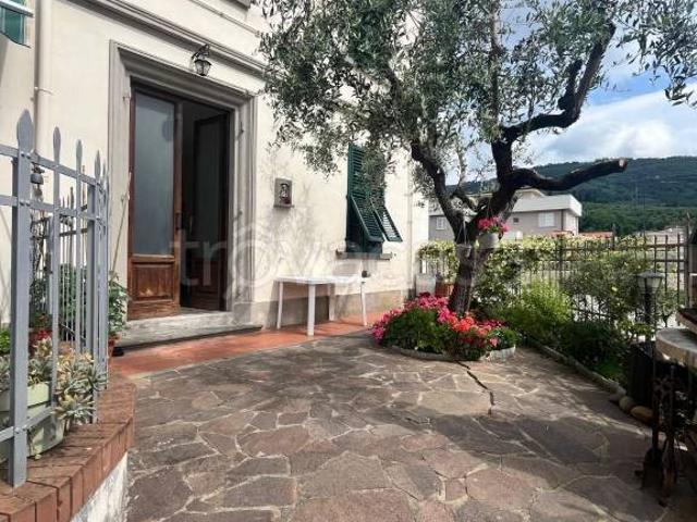 Appartamento in vendita a Uzzano via delle Fornaci, Santa Lucia