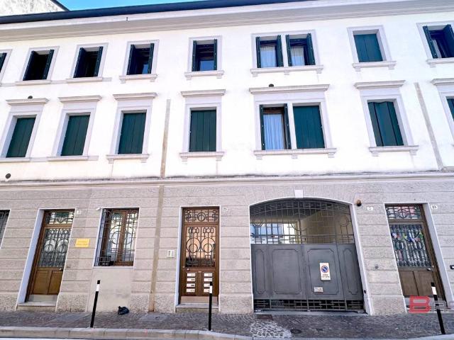 Appartamento in vendita a Udine UD