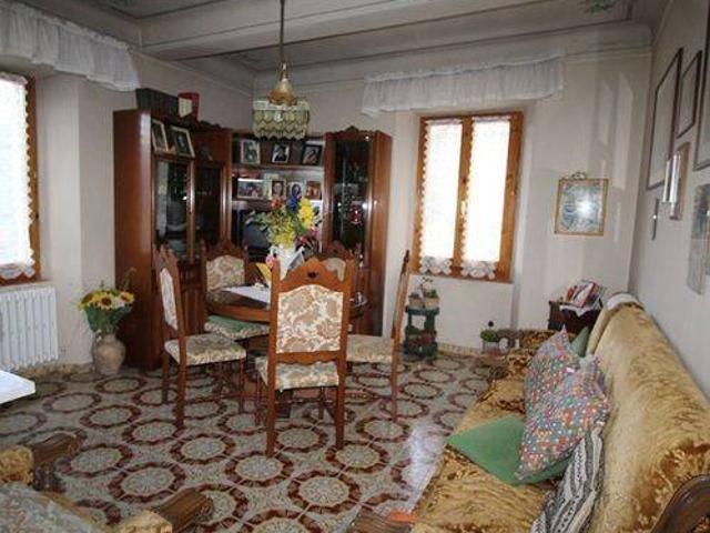 Appartamento in vendita a Urbania PU